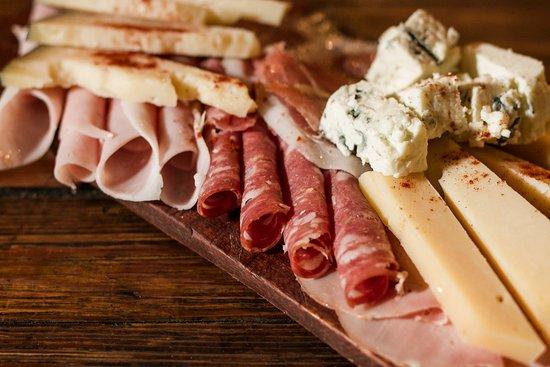 Centro Cultural El Angel Gris